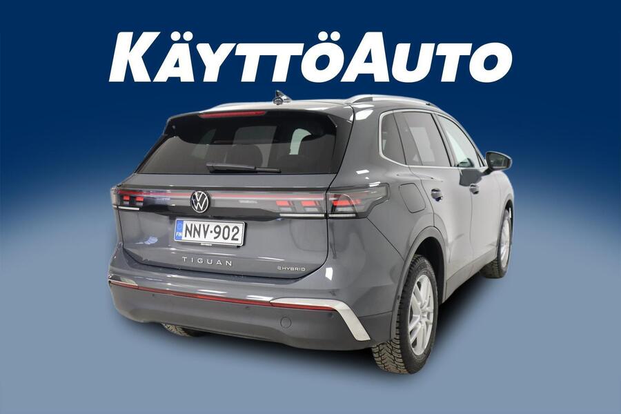 Volkswagen Tiguan vaihtoauto