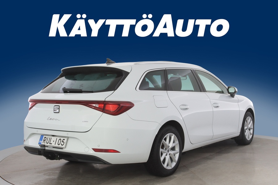 SEAT Leon Sportstourer vaihtoauto