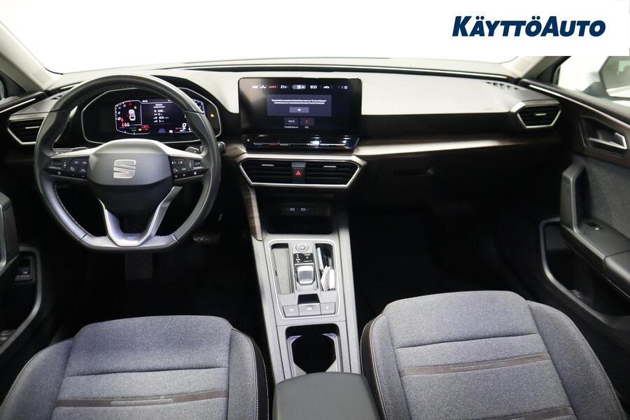 SEAT Leon Sportstourer vaihtoauto