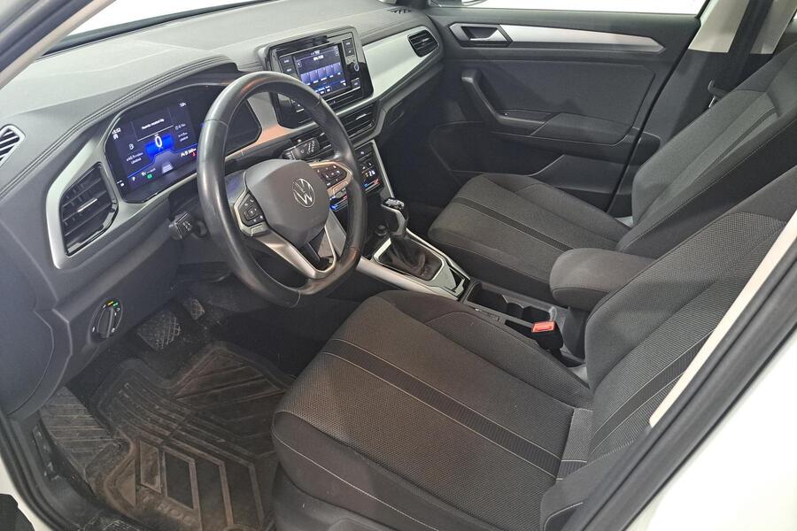 Volkswagen T-Roc vaihtoauto