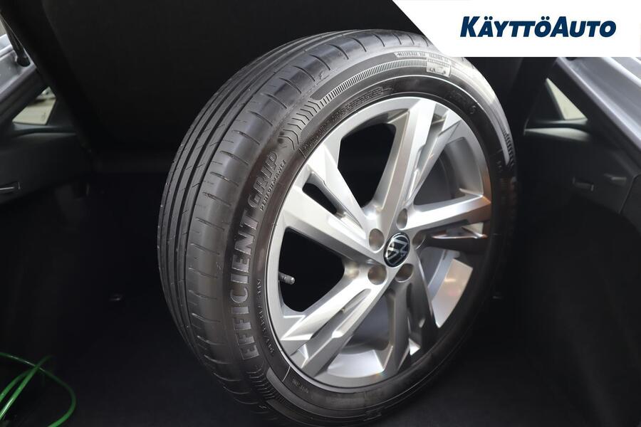 Volkswagen Taigo vaihtoauto