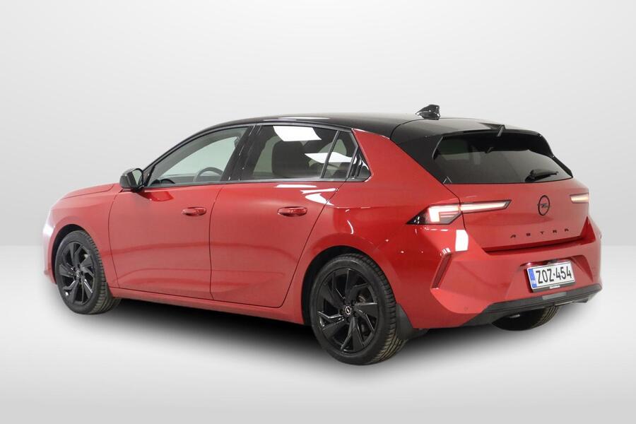 Opel Astra vaihtoauto