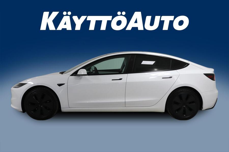 Tesla Model 3 vaihtoauto