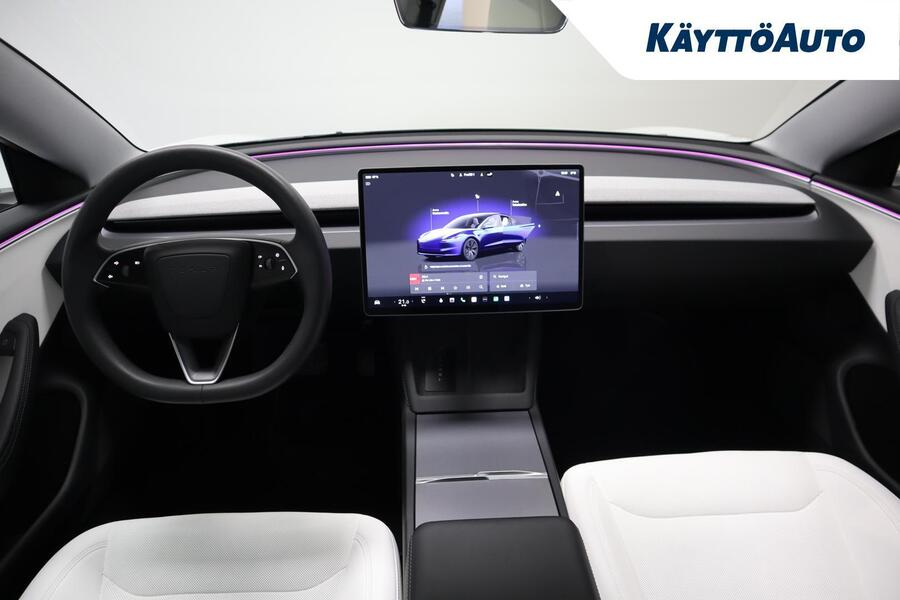 Tesla Model 3 vaihtoauto