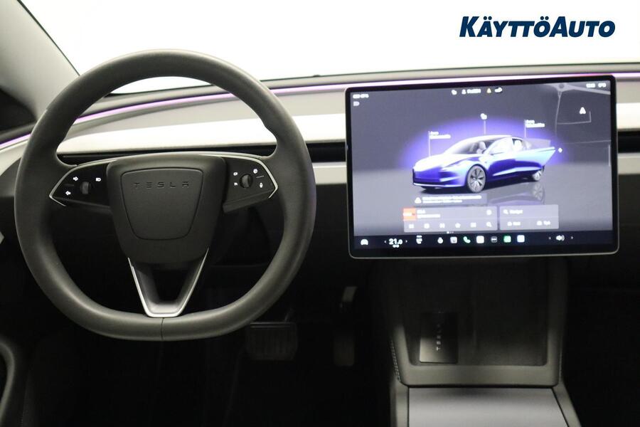 Tesla Model 3 vaihtoauto