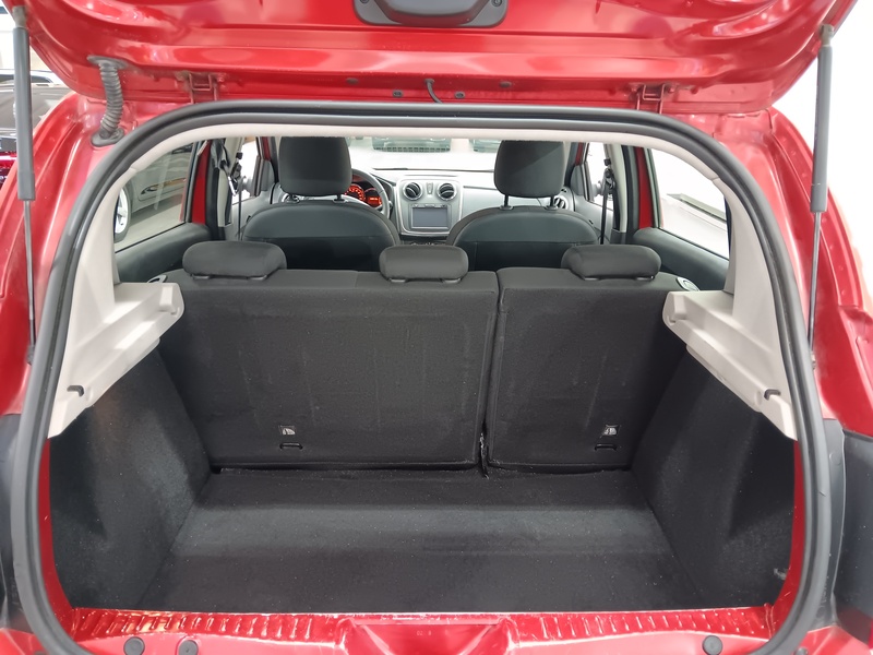 Dacia Sandero vaihtoauto