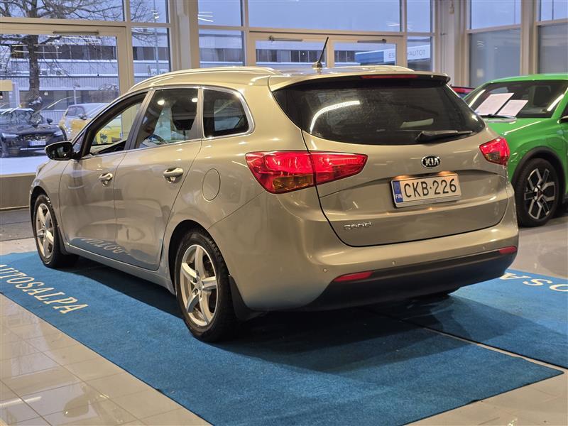 Kia Ceed vaihtoauto