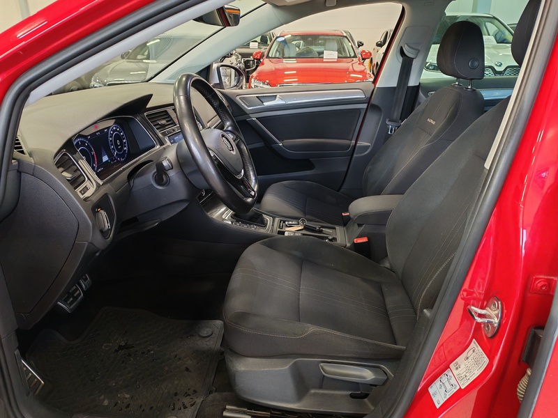 Volkswagen Golf vaihtoauto