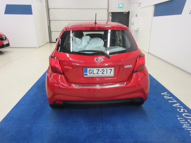 Toyota Yaris vaihtoauto