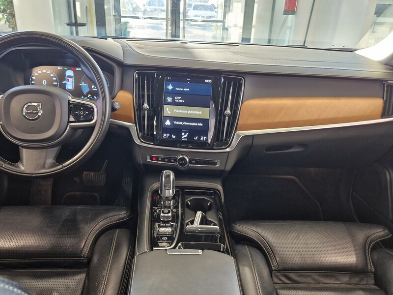 Volvo V90 vaihtoauto