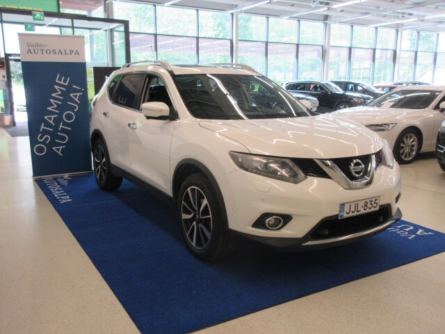 Nissan X-Trail vaihtoauto