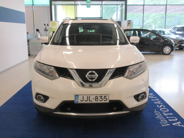 Nissan X-Trail vaihtoauto