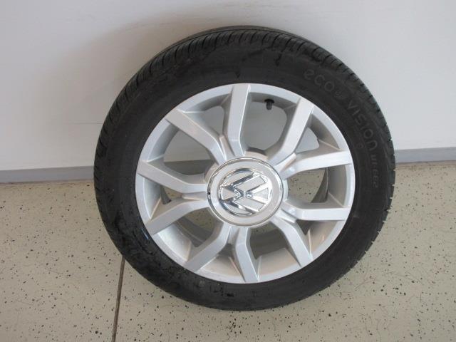 Volkswagen up! vaihtoauto