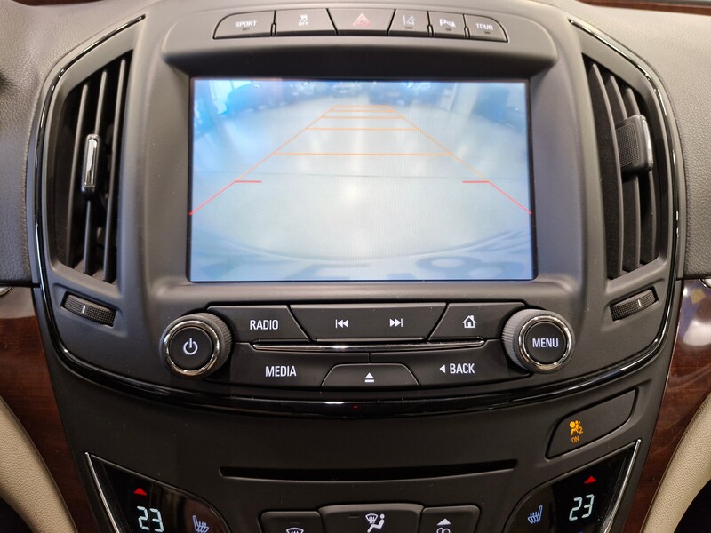 Opel Insignia vaihtoauto