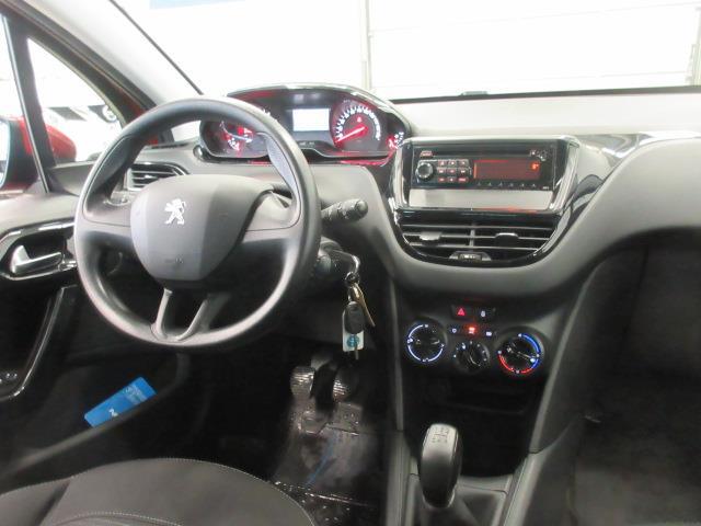 Peugeot 208 vaihtoauto