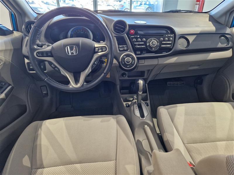 Honda Insight vaihtoauto