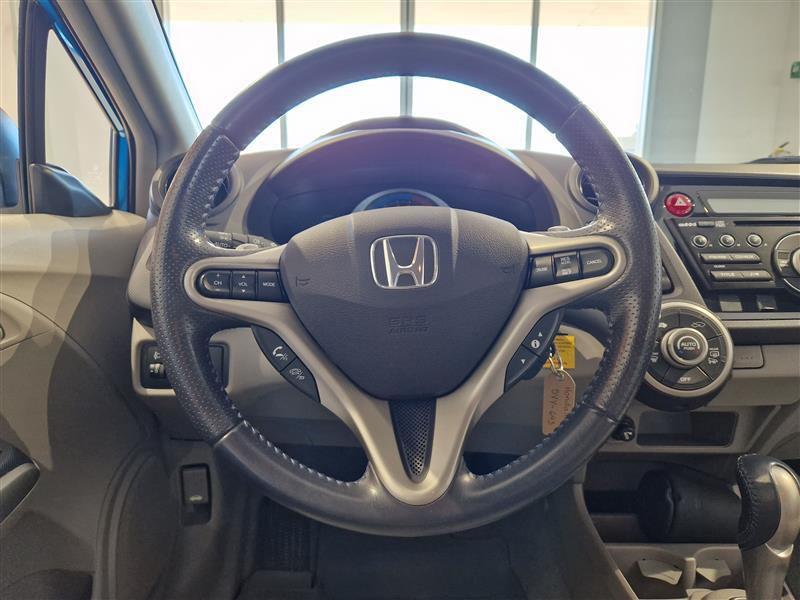 Honda Insight vaihtoauto