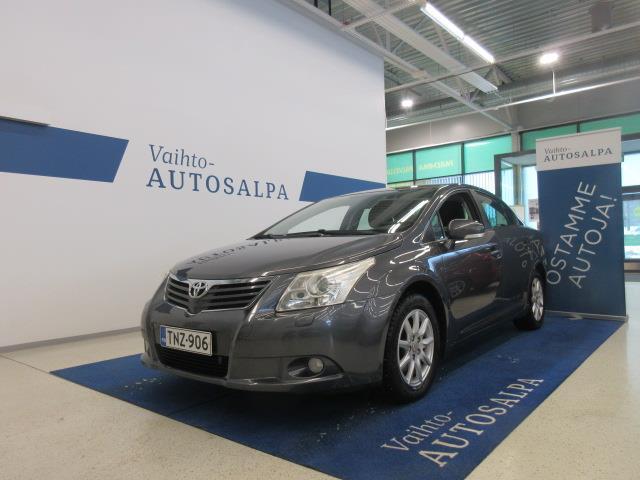 Toyota Avensis vaihtoauto