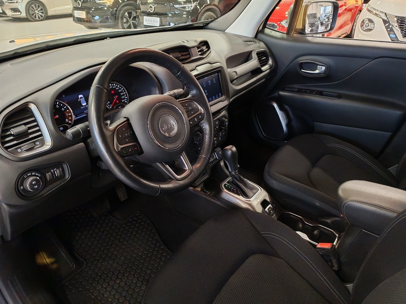 Jeep Renegade vaihtoauto