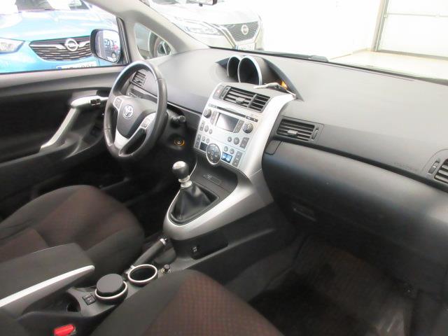 Toyota Verso vaihtoauto