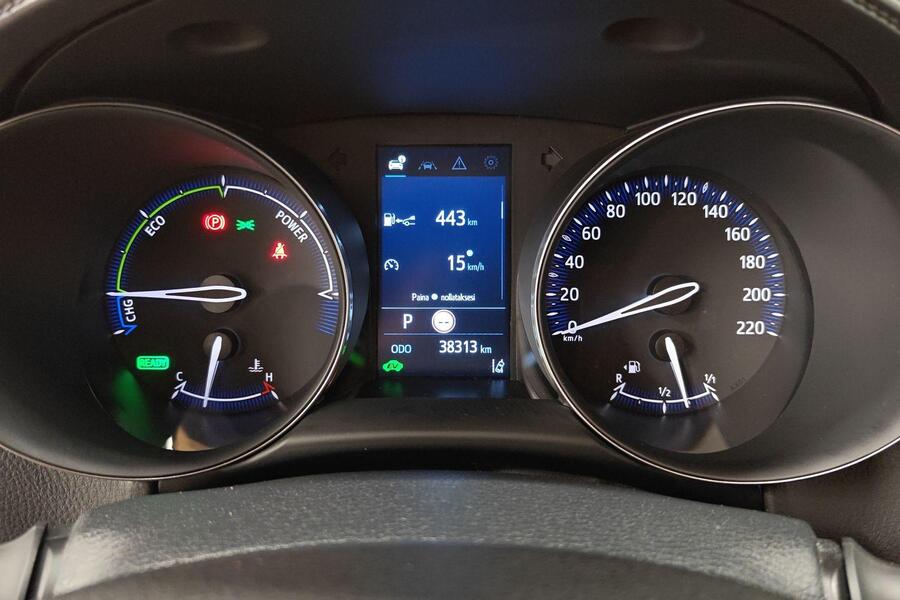 Toyota C-HR vaihtoauto