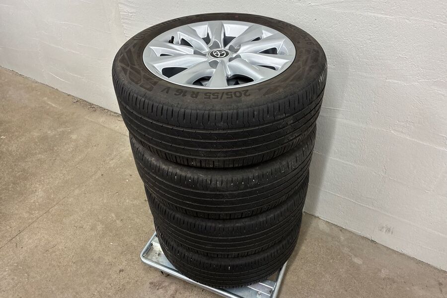 Toyota Corolla vaihtoauto