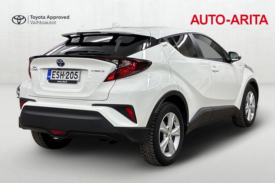 Toyota C-HR vaihtoauto