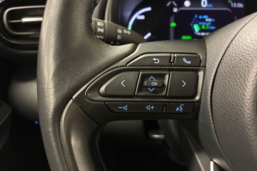 Toyota Yaris Cross vaihtoauto