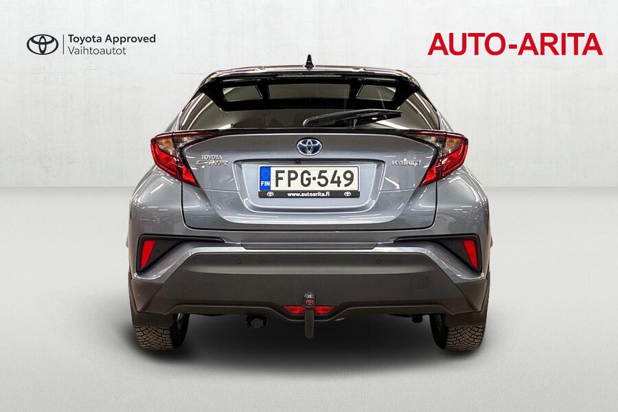 Toyota C-HR vaihtoauto