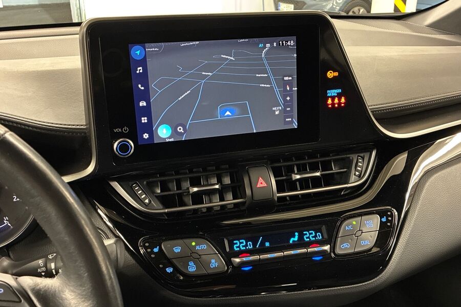 Toyota C-HR vaihtoauto