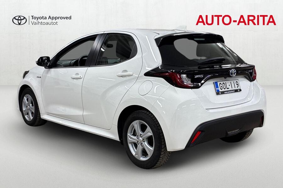 Toyota Yaris vaihtoauto