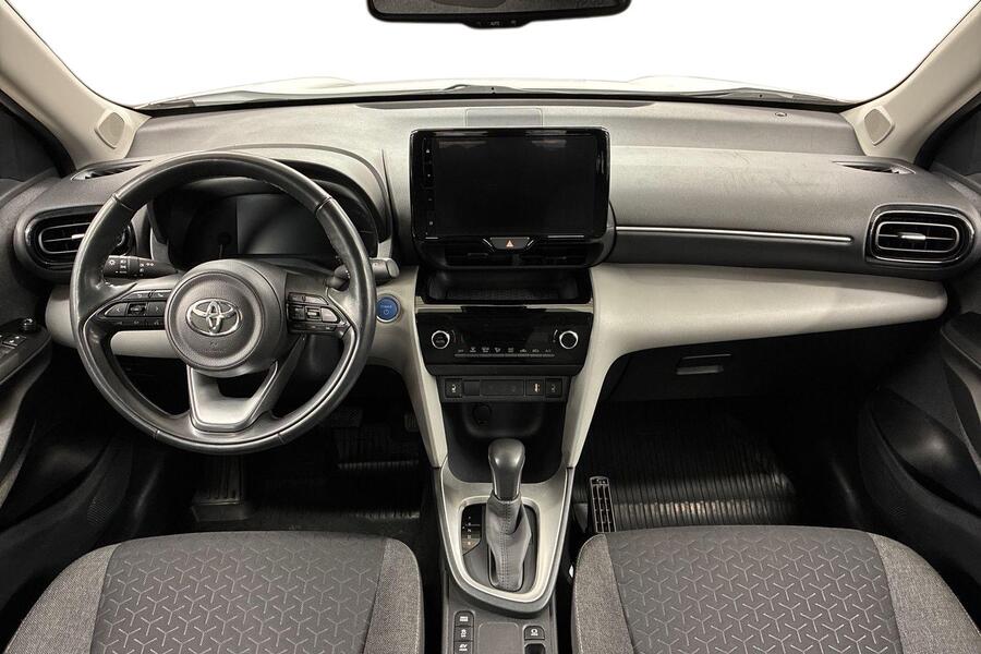 Toyota Yaris Cross vaihtoauto