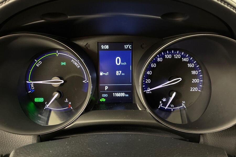 Toyota C-HR vaihtoauto