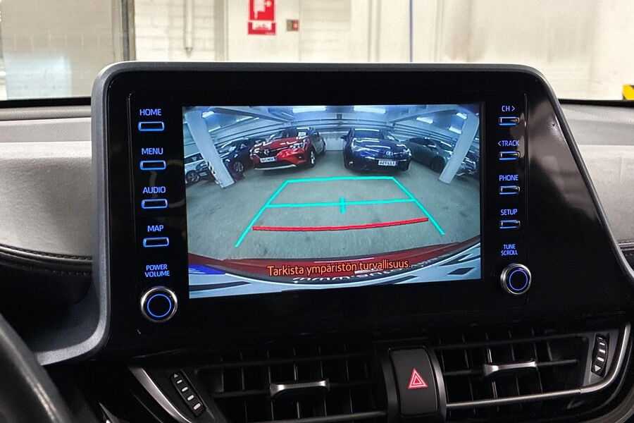 Toyota C-HR vaihtoauto