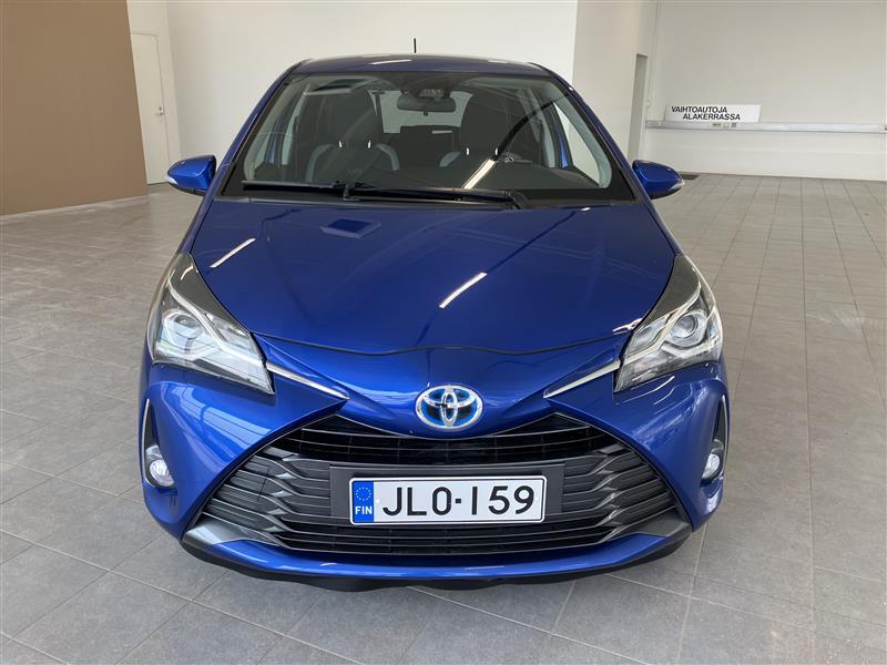 Toyota Yaris vaihtoauto