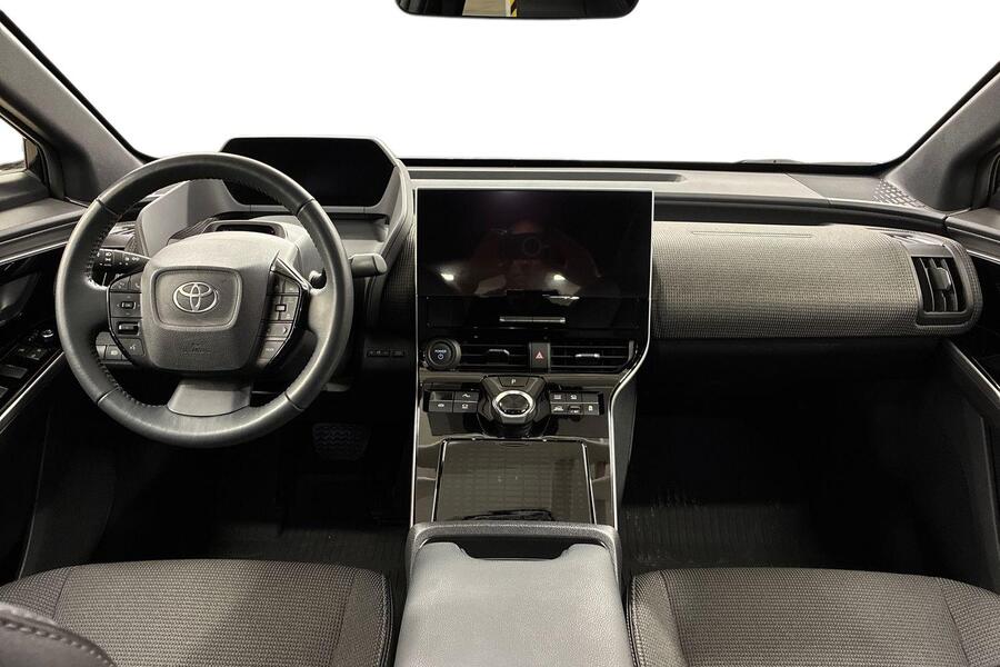 Toyota bZ4X vaihtoauto