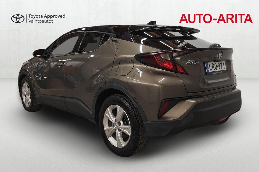 Toyota C-HR vaihtoauto