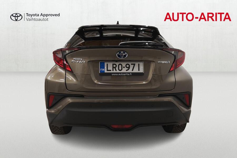 Toyota C-HR vaihtoauto