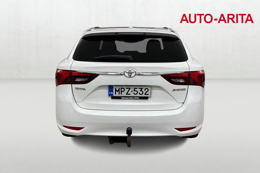 Toyota Avensis vaihtoauto