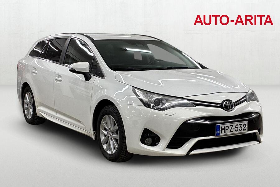 Toyota Avensis vaihtoauto