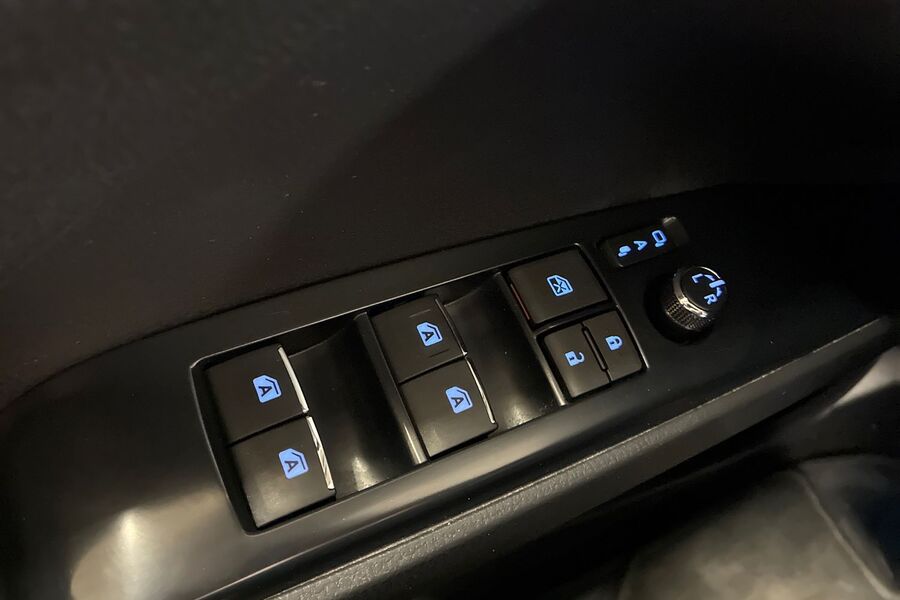 Toyota Camry vaihtoauto