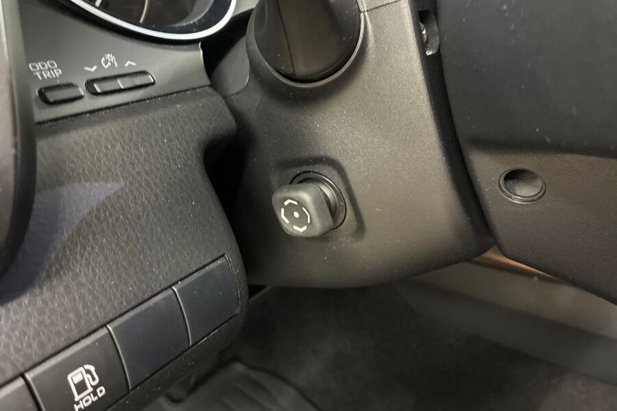 Toyota Camry vaihtoauto