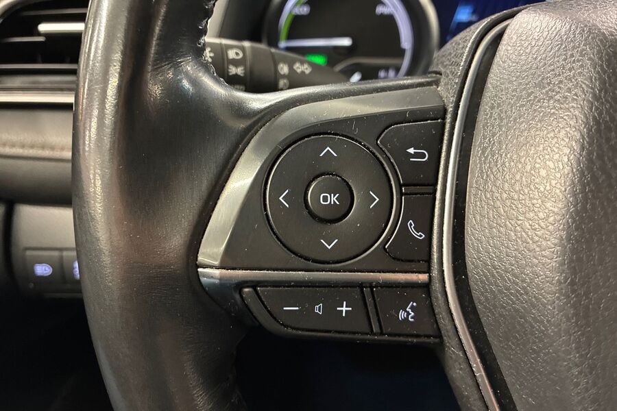 Toyota Camry vaihtoauto