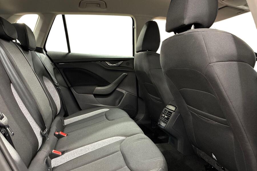 Skoda Kamiq vaihtoauto