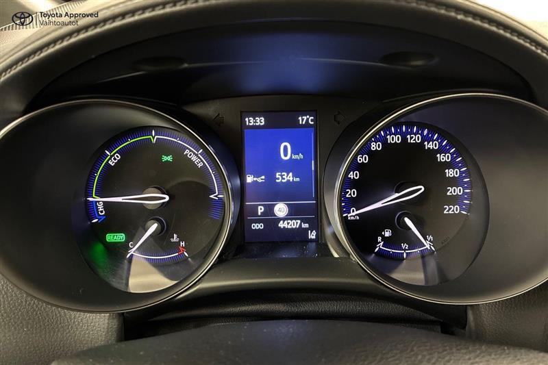 Toyota C-HR vaihtoauto