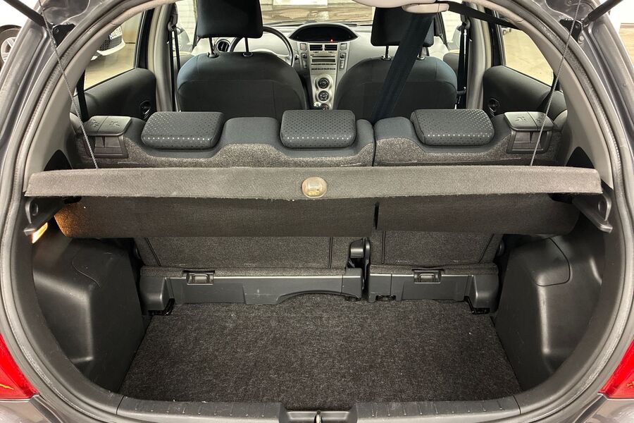 Toyota Yaris vaihtoauto