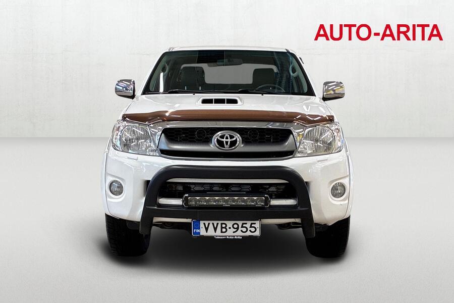 Toyota Hilux vaihtoauto