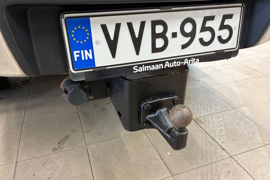 Toyota Hilux vaihtoauto