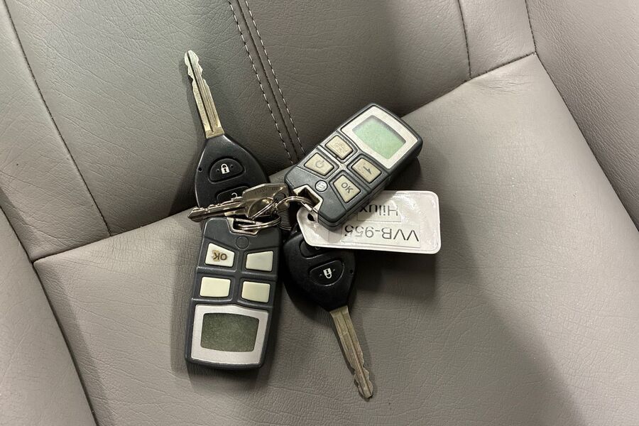 Toyota Hilux vaihtoauto