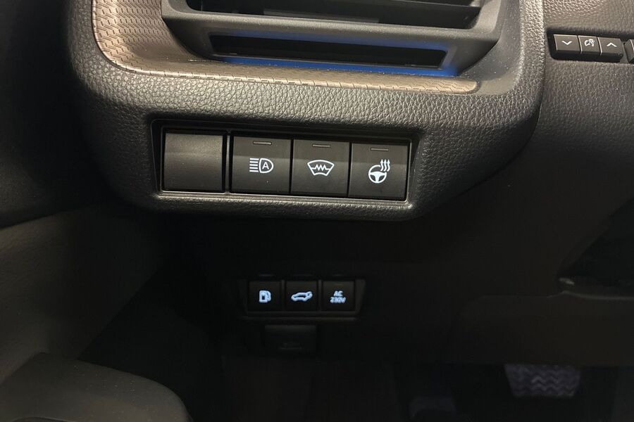 Toyota Prius Plug-in vaihtoauto